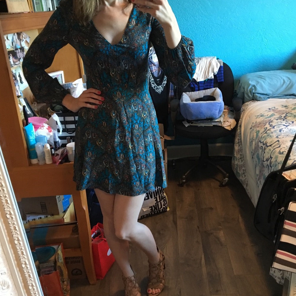 ✨HP✨ Super Cute Alice + Olivia Dress NWOT • Size 2 - Picture 5 of 6